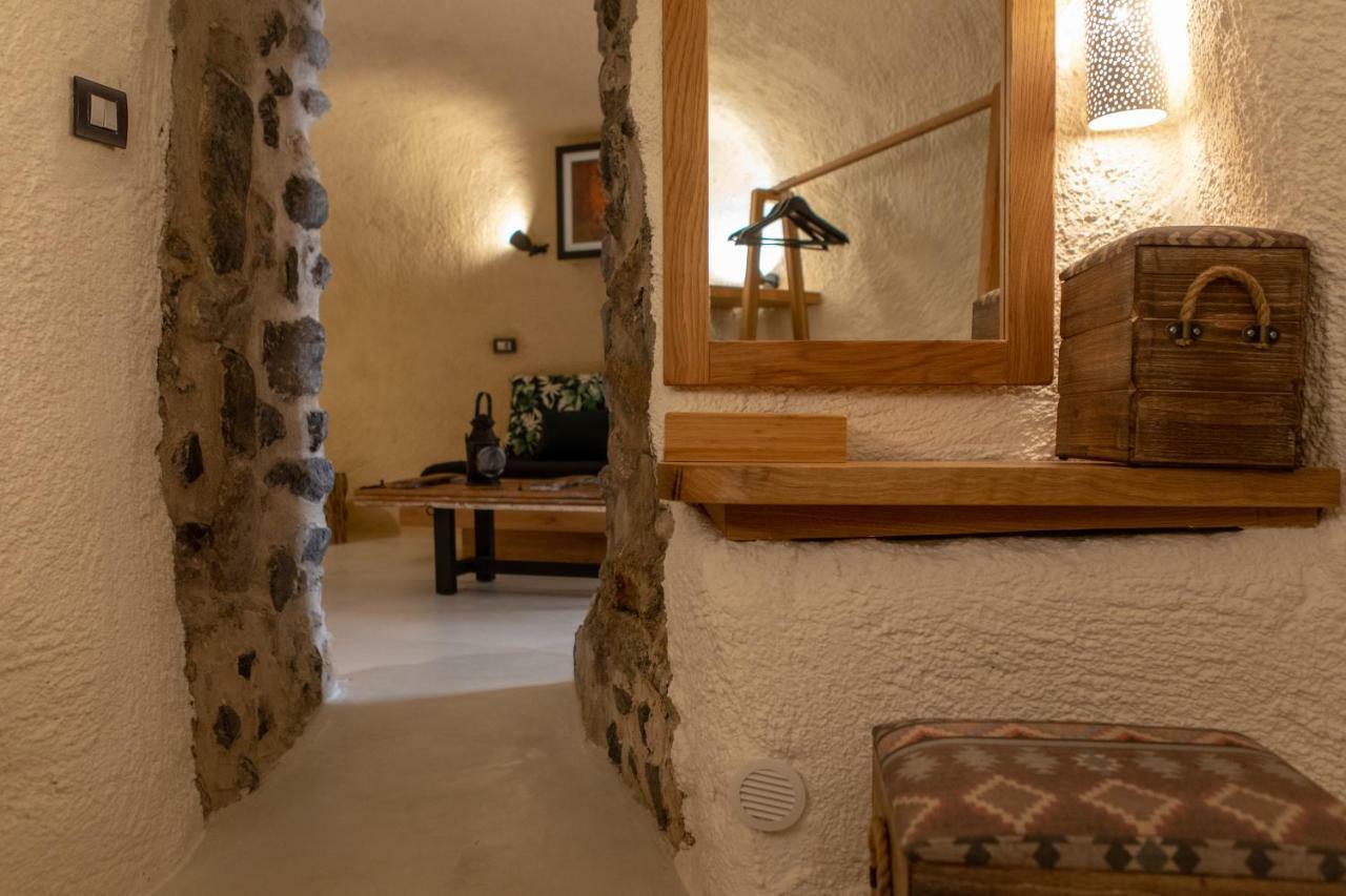 Nalas Suites Emporio  Exteriér fotografie