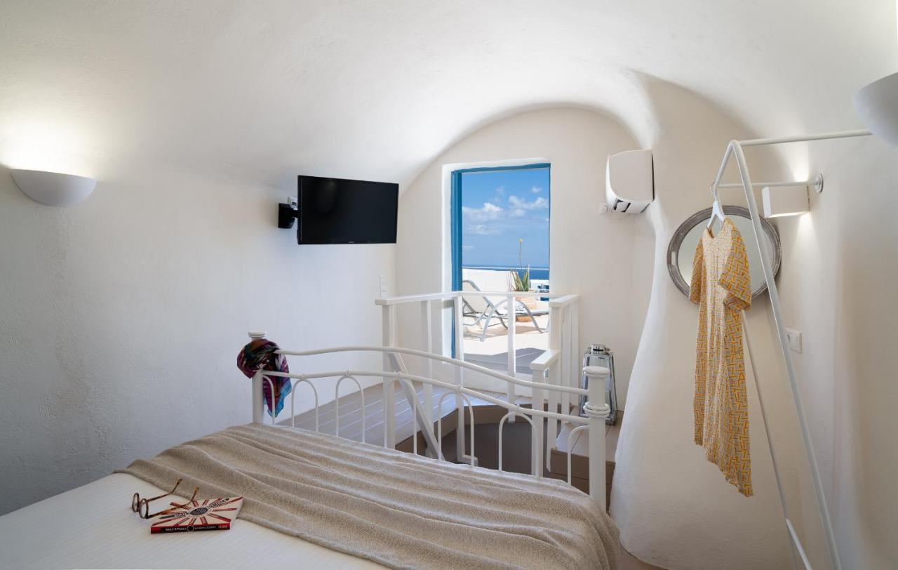 Nalas Suites Emporio  Exteriér fotografie